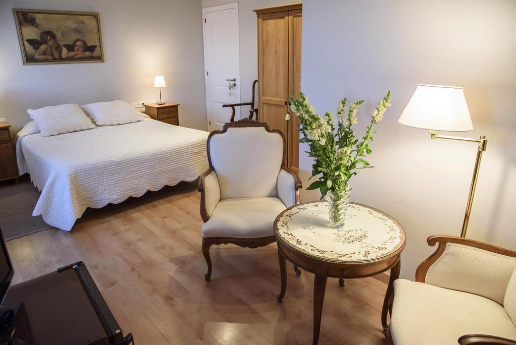 Anita'S Bed And Breakfast Barcelone Extérieur photo